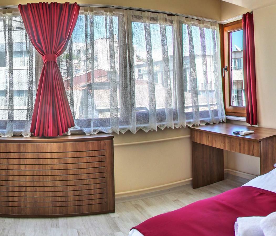 Cihangir Palace Hotel Provincia di Provincia di Istanbul Esterno foto