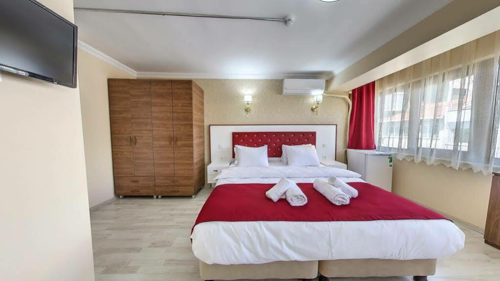Cihangir Palace Hotel Provincia di Provincia di Istanbul Esterno foto